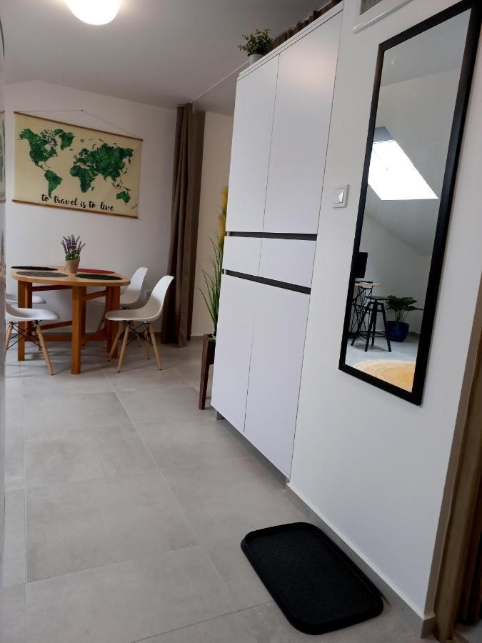 פץ' Major11 Apartman - Zsolnay Negyed מראה חיצוני תמונה